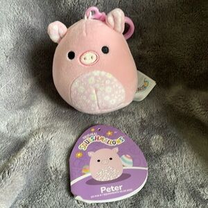 Peter the Pig Squishmallow Clip